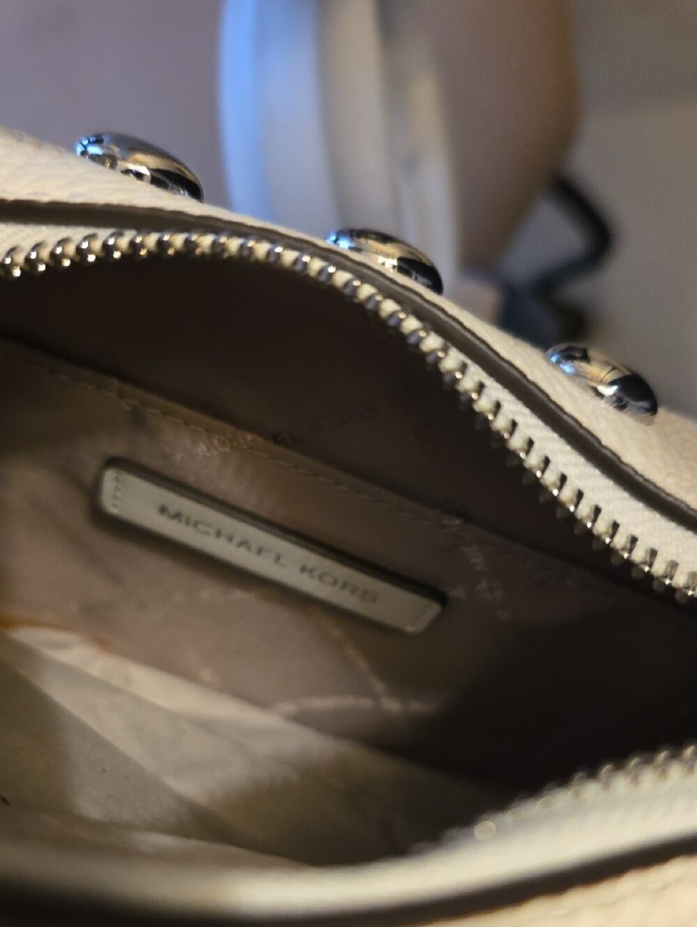 MICHAEL KORS White Studded Pebbled Leather Mini Bag - Picture 13 of 16